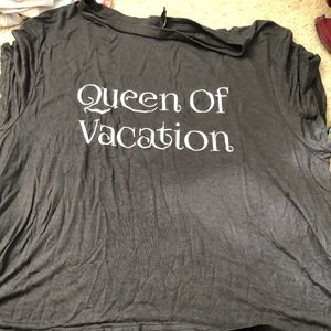 queen of vacation t shirt